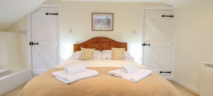 1 Rose Cottages Hotels in Looe