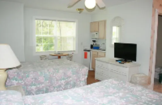 Brunswick Plantation Studio Unit 604l with Outdoor Pool and 27 Hole Golf Course Onsite by Redawning