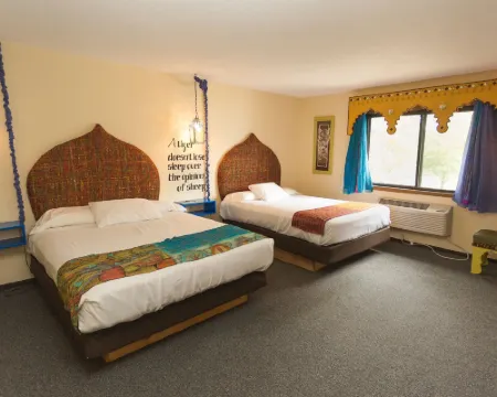 Riverside Inn Hotels in Cold Spring