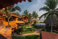 Tres Mujeres Hotel and Yoga Retreat Hotels in Troncones
