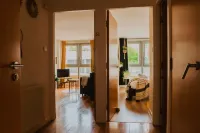 Lovely Bohemian Apartment in Heart of City Life