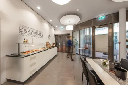 Hotel Frauenfeld Отели в г. Гахнанг