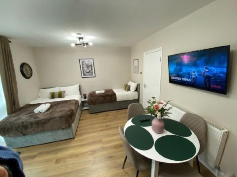 Camden Town Apartment