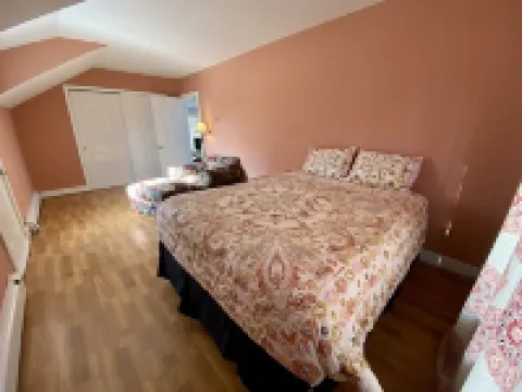 Peddlers Carriage house