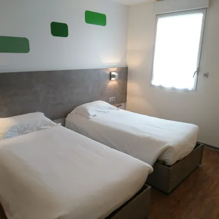 H24 Hotel