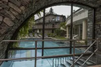 Hotel Cresta - Pools