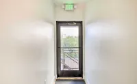 Fort Worth Retreat w/ Balcony: Walk to Tcu!