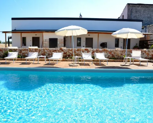 Agriturismo Masseria Alberotanza B&B and Restaurant Hotels in Conversano