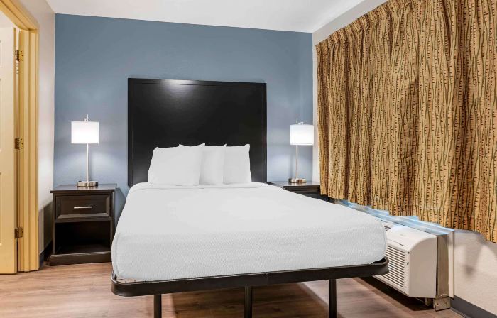 Extended Stay America Suites - Cincinnati - Blue Ash - Reed Hartman