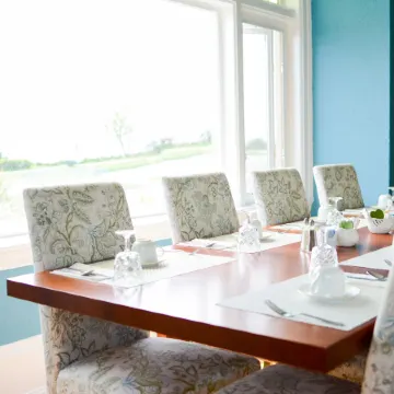 Dashwood Manor Seaside Bed & Breakfast