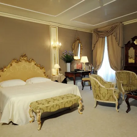 Ca' Sagredo Hotel