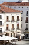 Apartamentos Soho Boutique Plaza Mayor Cáceres - 3 estrellas