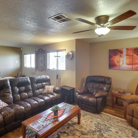 Dog-Friendly Bullhead City Home - Walk to Beach! Hotels in Laughlin