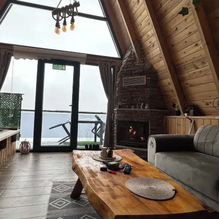 Poyraz bungalov