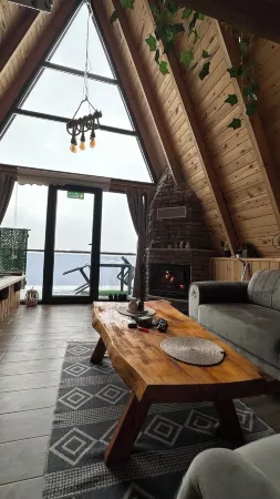 Poyraz bungalov Отели в г. Hosdere Koyu