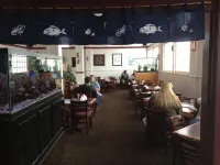 Hotel Arcata - breakfast
