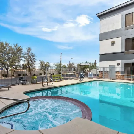 Spark by Hilton Phoenix East Mesa