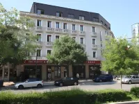 Hotel de France Hotels near Eglise M