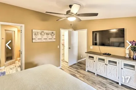 New!!! Amazing river and mountain deck view home!!!!