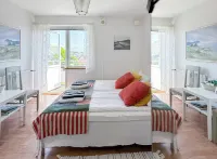 Pensionat Strandgården Hotels in der Nähe von Kullaberg