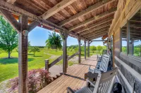 Countryside Vacation Rental in Paola! - アパートメント