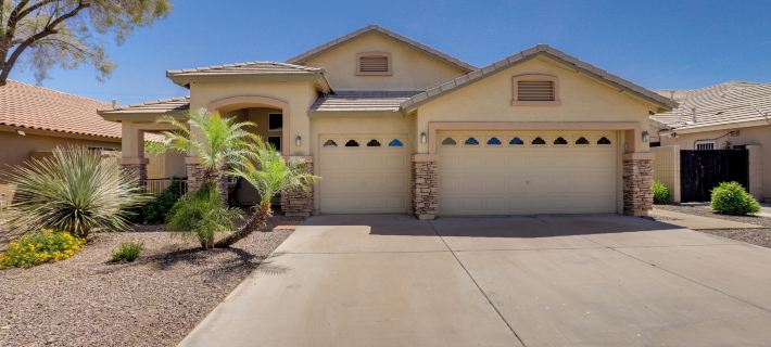 Near Golfing: Avondale Home w/ Heated Pool! Hotels in Avondale