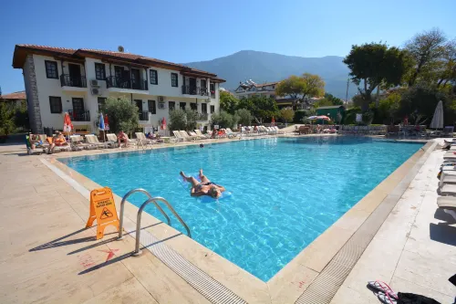 Saray Hotel - Aamiaismajoitus