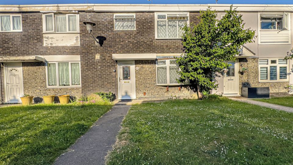 House - Sleeps 7 Private Garden & Parking