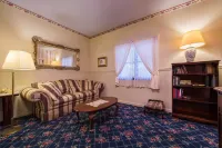 Boutique Retreat in Wine & Gold Country Hotels in Coloma