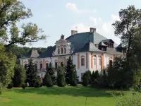Pałac w Czyżowie Szlacheckim Hotels in 