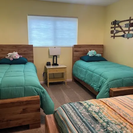 Lakefront Home with Amazing Views, Private Dock, Kayaks, Gameroom