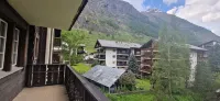 La Perle Apartments Hotels in Zermatt