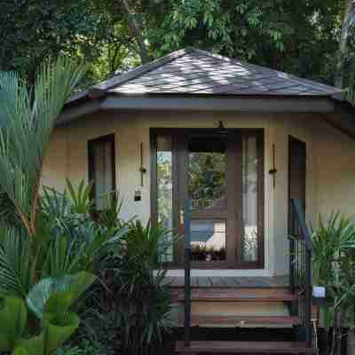 Kira Baya 沙美島 Hotel Exterior