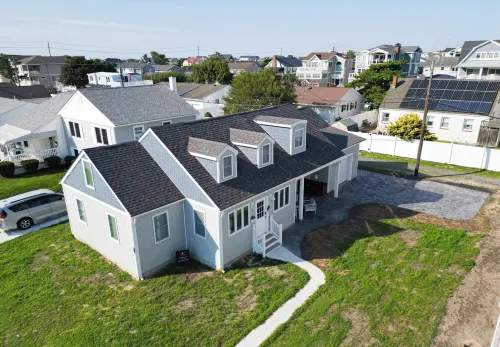 The Nest: Charming 3-bedroom house in Brigantine~Steps to Beach!