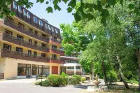 Garden & City Capvern-Les-Bains Hotels in Capvern