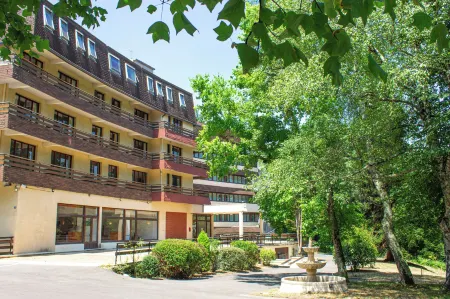 Garden & City Capvern-Les-Bains Отели в г. Жерд