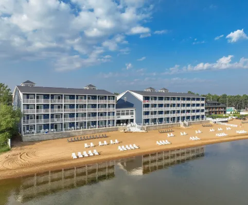 The Baywatch Resort - parking