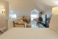 The Trott House Inn