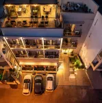 マーベル デラックス ルームズ のホテル