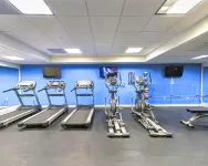 A Robin’s Nest with FREE parking in the heart of downtown Indianapolis.