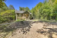 Pet-Friendly Cottage w/ Fire Pit - 3 Mi to Siu! - 3-Star