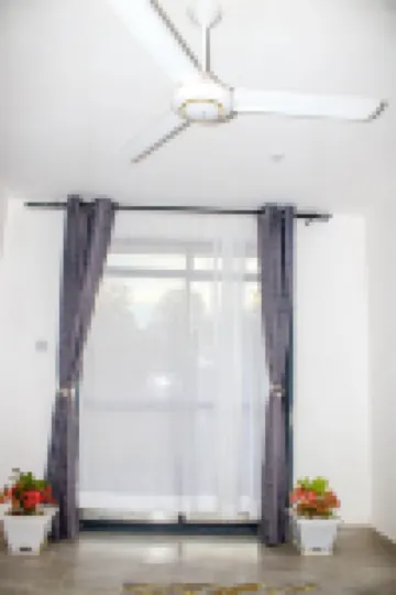 Executive 3bdrm villa with private pool on 2 min from the beach