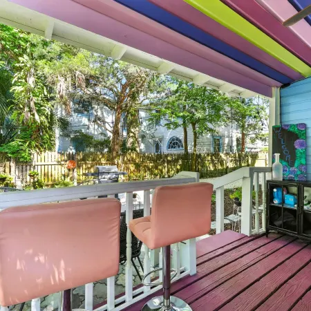 Periwinkle Perch - Home for 4