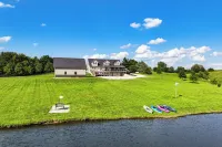 Pond Access & Fishing: 'Cedar Lodge' in Versailles - 2-Star
