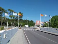 DUPLEX in LA TOJA island Hotels in Isla de la Toja
