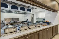 Hilton Garden Inn Danbury - breakfast