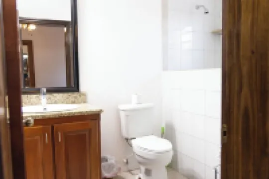 Azure at Bayview - Perfect for a guest or couple and near to Shoal Bay Beach!