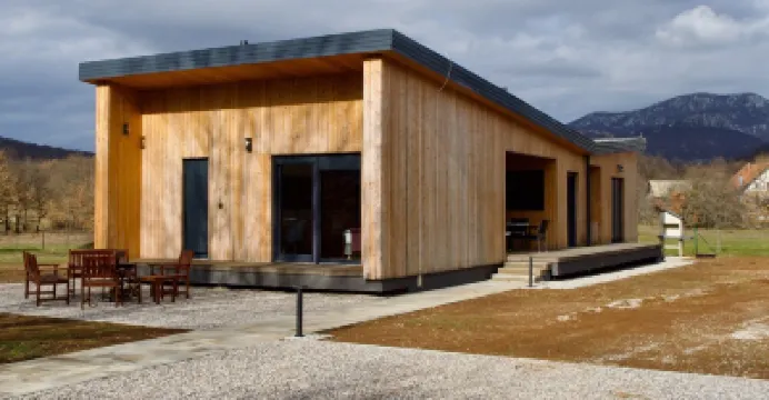 House Momentum - new build 5 star holiday home. فنادق في 