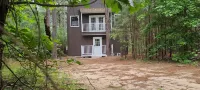 Rustic Western Bath House in East Texas Piney Woods, Honeymoon, Weddings, Venues