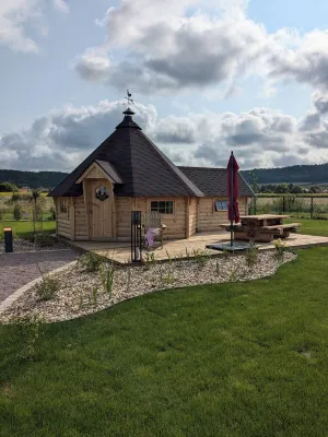 Kota Finlandais Deux Extensions Pour 4 Personnes, Tout Confort